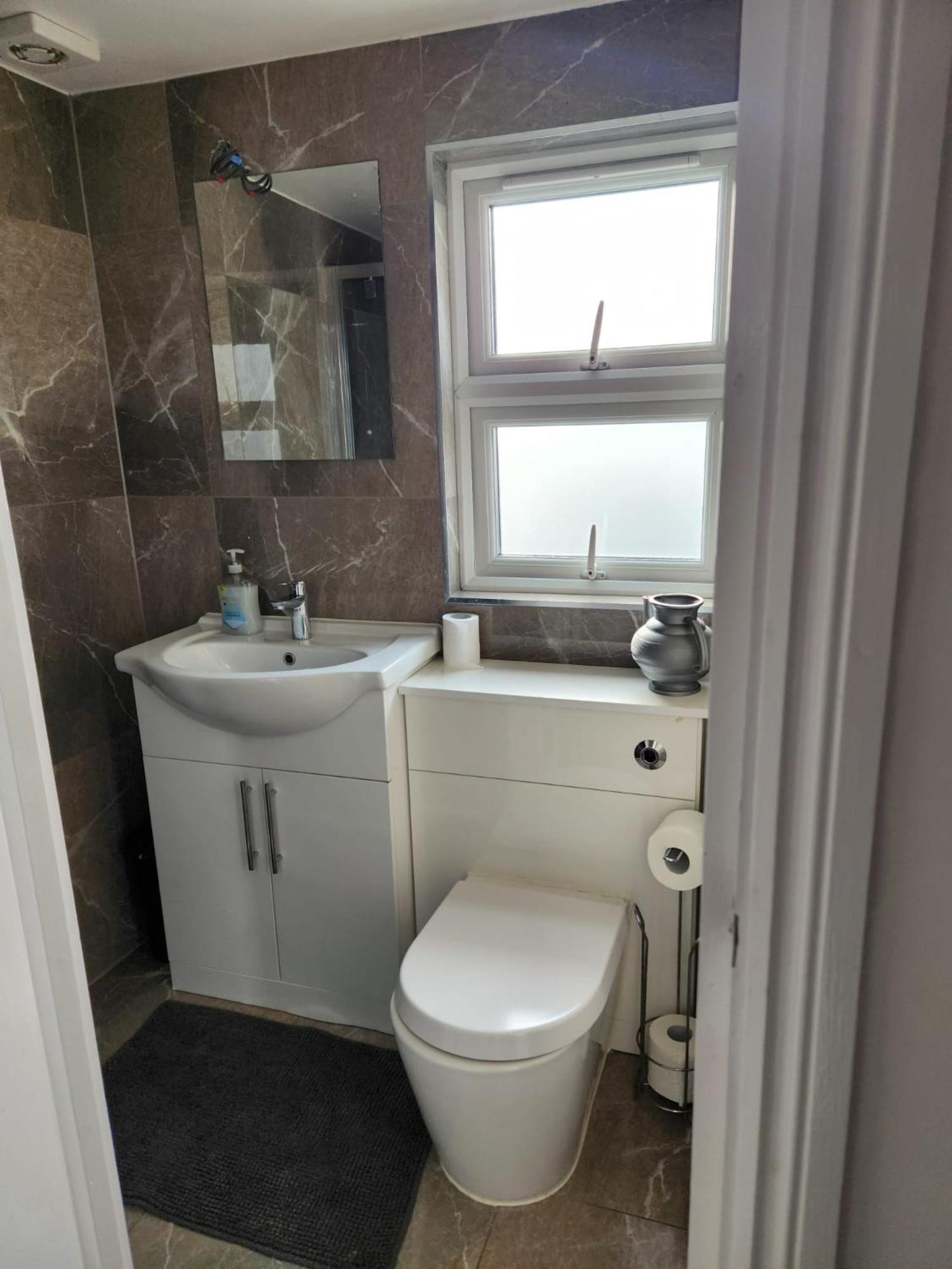 The London En-Suite Ilford Exterior foto